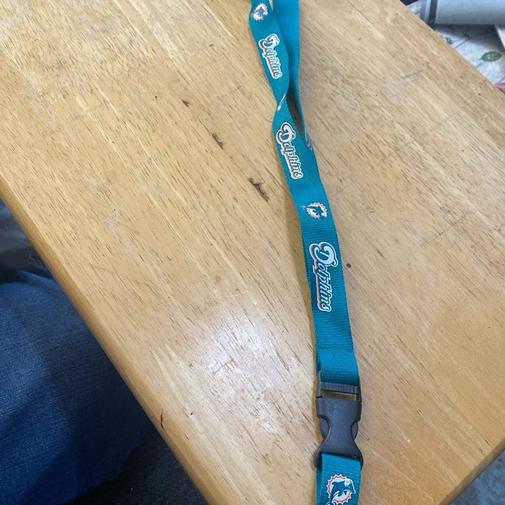NFL Miami Dolphins Lanyard w/Detachable Buckle NWT